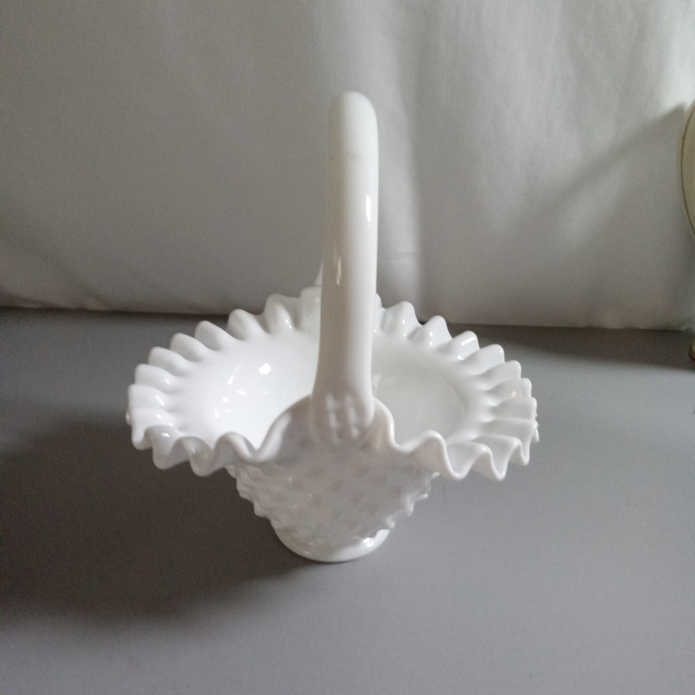 Fenton Milk Glass Hobnail Basket White Ruffled Edge Crimped Rim Vintage 7.5in